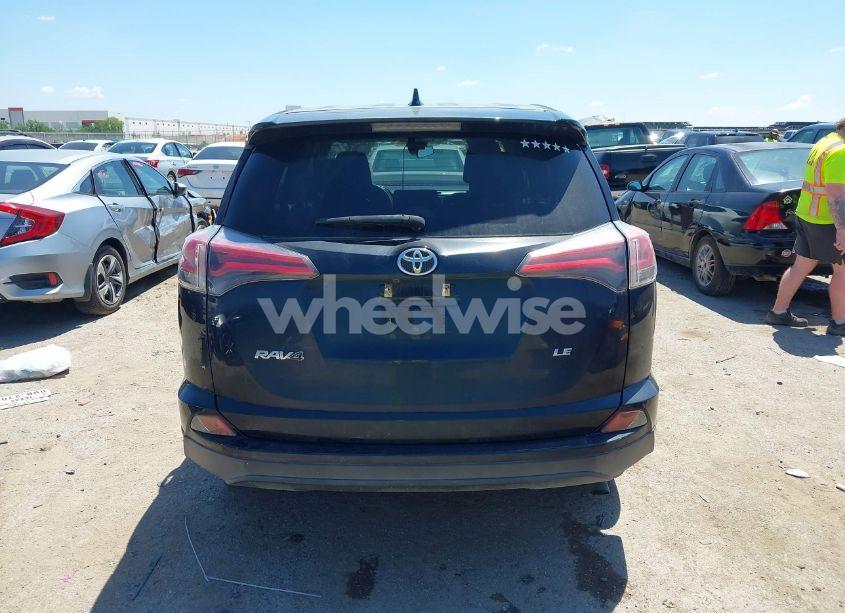 Photo 16 of 2018 Toyota Rav4 LE (VIN JTMZFREV1JJ178252)