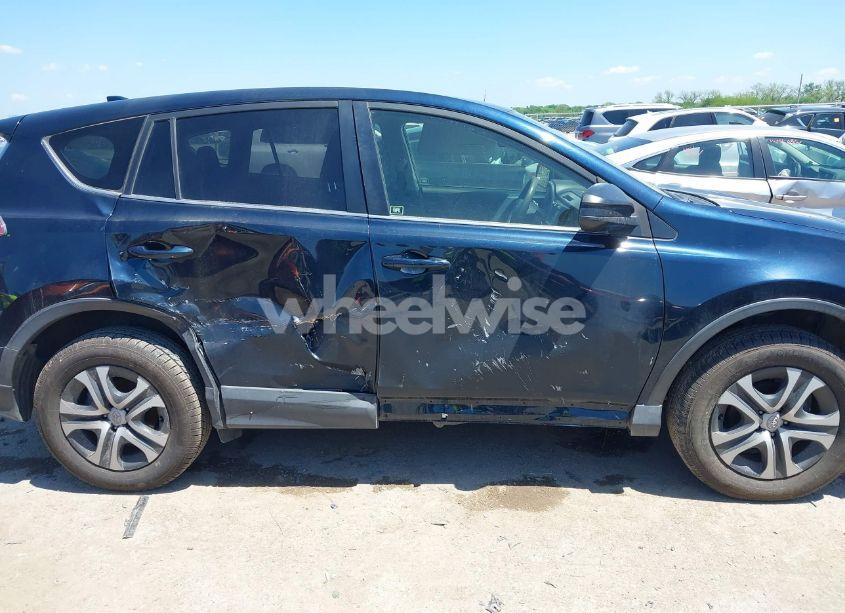 Photo 6 of 2018 Toyota Rav4 LE (VIN JTMZFREV1JJ178252)