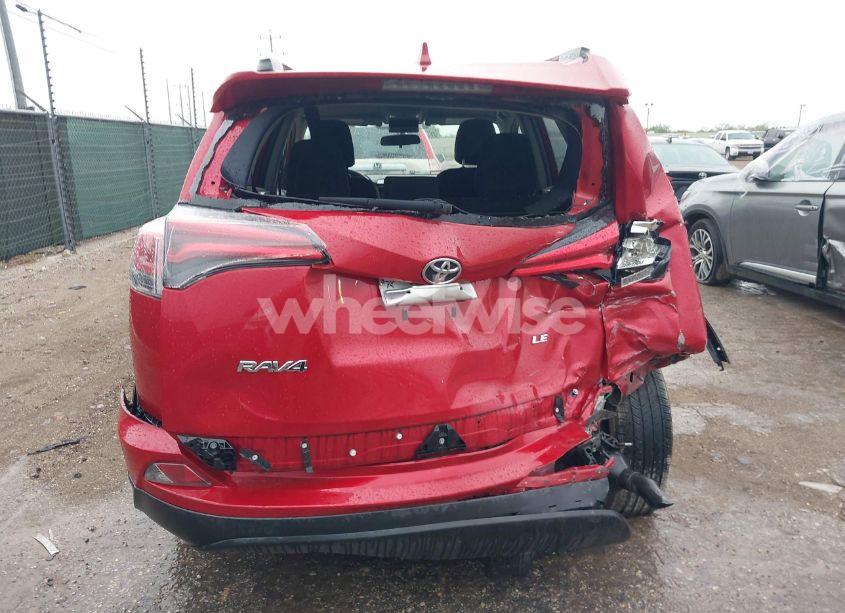 Photo 16 of 2016 Toyota Rav4 LE (VIN JTMZFREV2GJ100524)