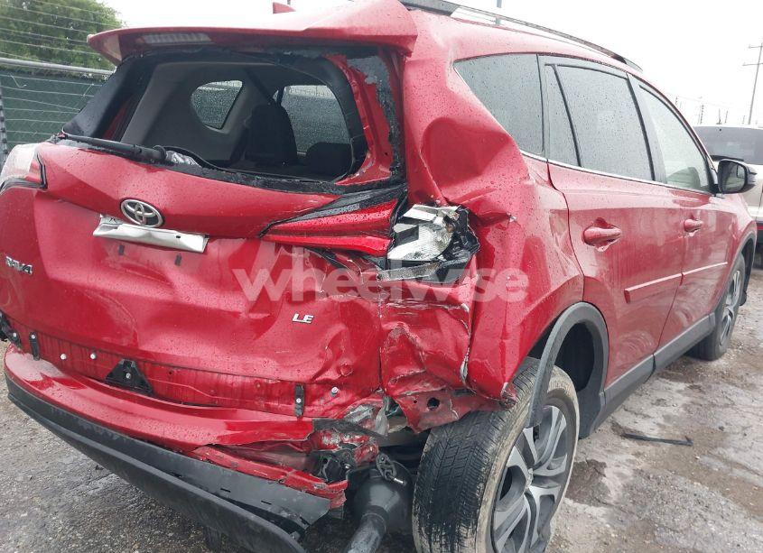 Photo 6 of 2016 Toyota Rav4 LE (VIN JTMZFREV2GJ100524)