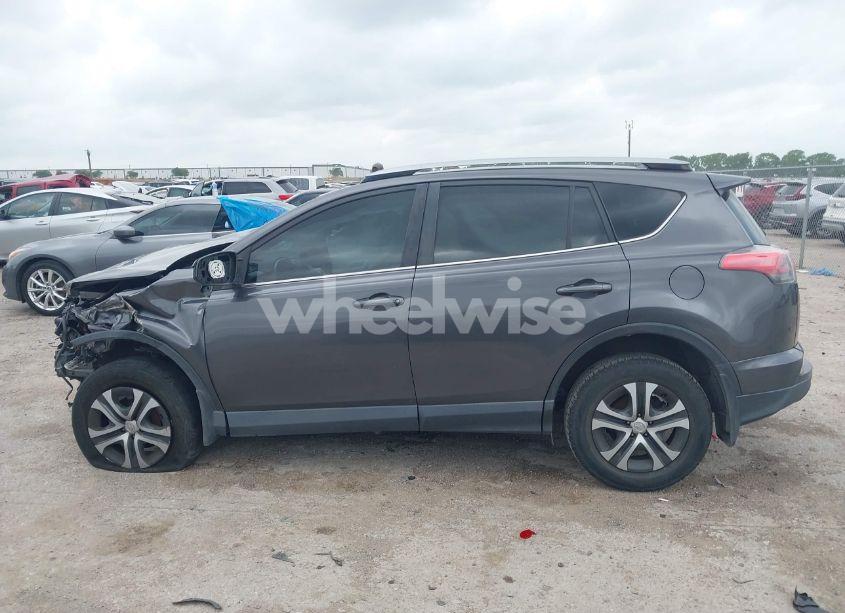 Photo 15 of 2017 Toyota Rav4 LE (VIN JTMZFREV2HJ109886)
