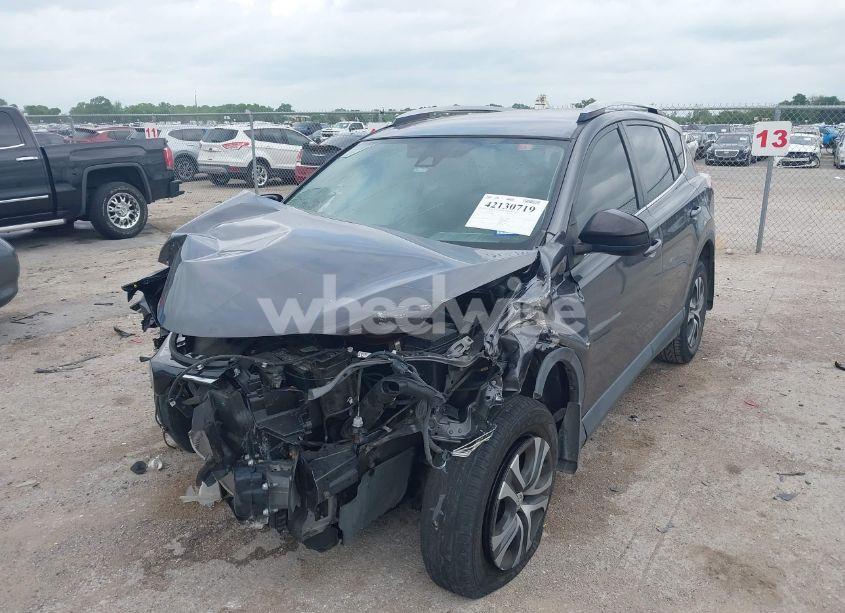 Photo 2 of 2017 Toyota Rav4 LE (VIN JTMZFREV2HJ109886)