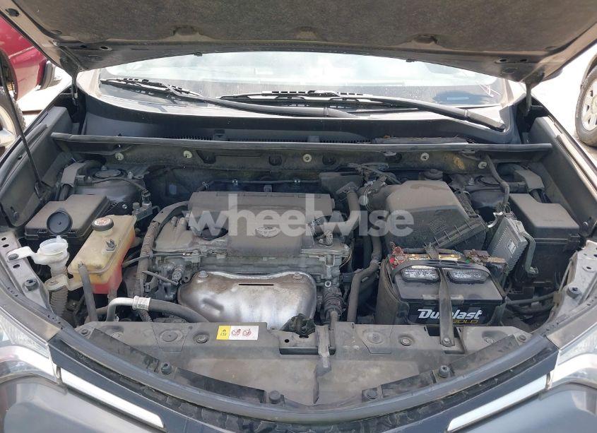 Photo 10 of 2017 Toyota Rav4 LE (VIN JTMZFREV3HJ714421)