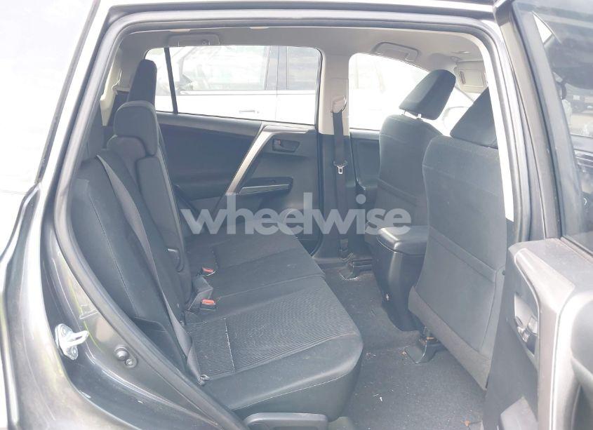 Photo 8 of 2017 Toyota Rav4 LE (VIN JTMZFREV3HJ714421)