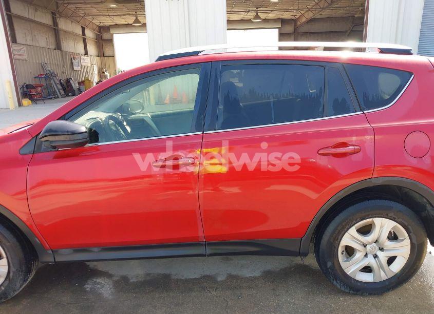 Photo 14 of 2014 Toyota Rav4 LE (VIN JTMZFREV4EJ015181)