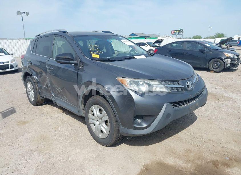 2015 Toyota Rav4 LE (VIN JTMZFREV4FD049394) main photo