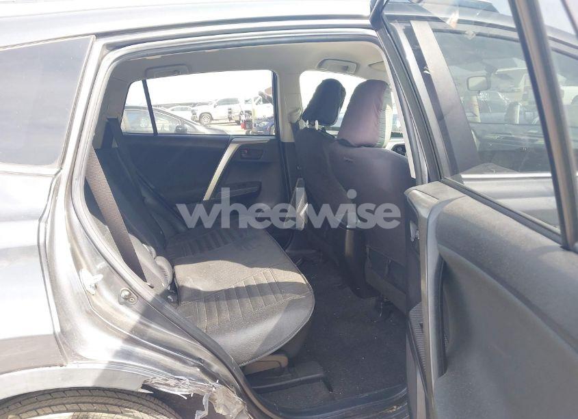 Photo 8 of 2015 Toyota Rav4 LE (VIN JTMZFREV4FD049394)