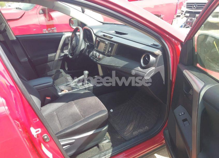 Photo 5 of 2015 Toyota Rav4 LE (VIN JTMZFREV4FD077227)