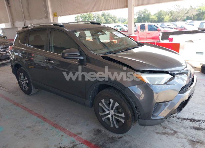 2018 Toyota Rav4 LE (VIN JTMZFREV4JJ742735) main photo
