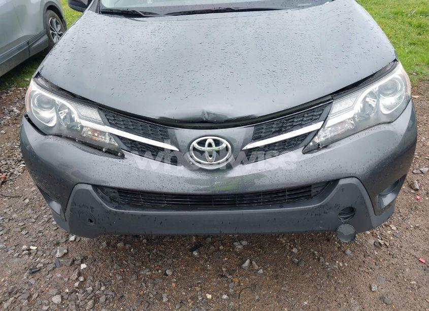 Photo 6 of 2015 Toyota Rav4 LE (VIN JTMZFREV5FD047928)