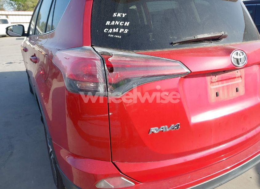 Photo 18 of 2016 Toyota Rav4 LE (VIN JTMZFREV6GJ060531)