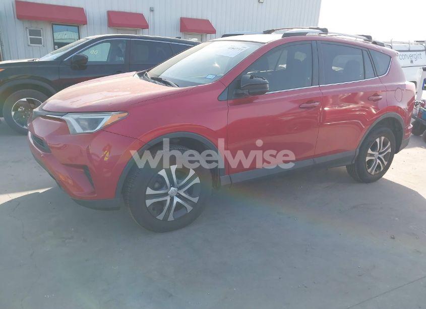 Photo 2 of 2016 Toyota Rav4 LE (VIN JTMZFREV6GJ060531)