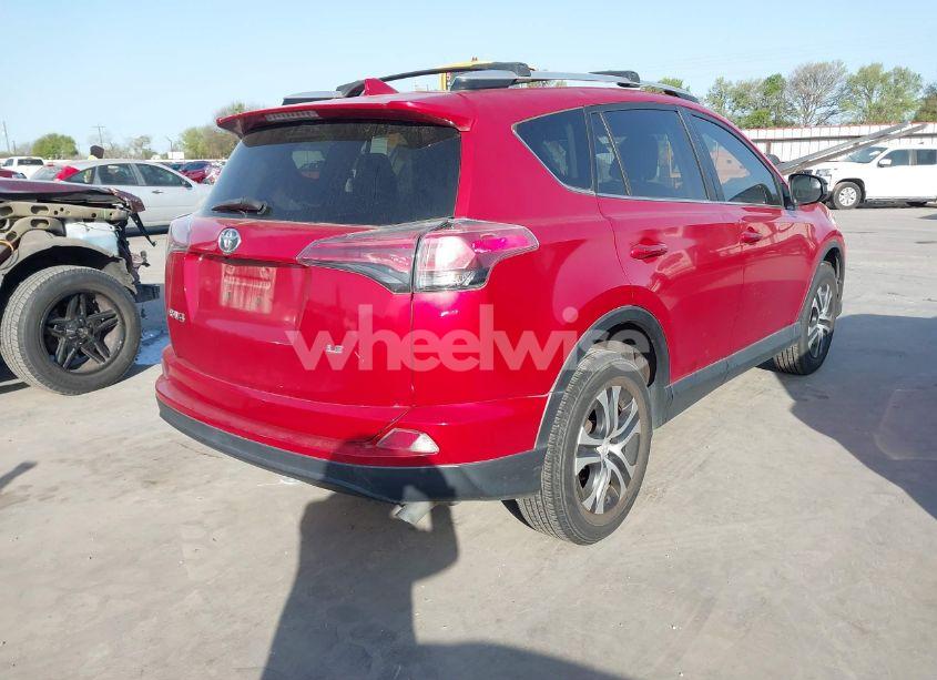 Photo 4 of 2016 Toyota Rav4 LE (VIN JTMZFREV6GJ060531)