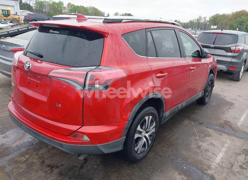 Photo 4 of 2016 Toyota Rav4 LE (VIN JTMZFREV6GJ078639)