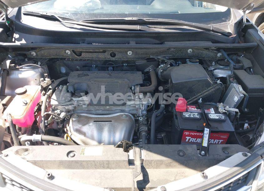 Photo 10 of 2015 Toyota Rav4 LE (VIN JTMZFREV7FJ045079)