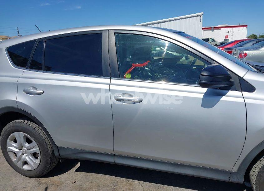 Photo 14 of 2015 Toyota Rav4 LE (VIN JTMZFREV7FJ045079)