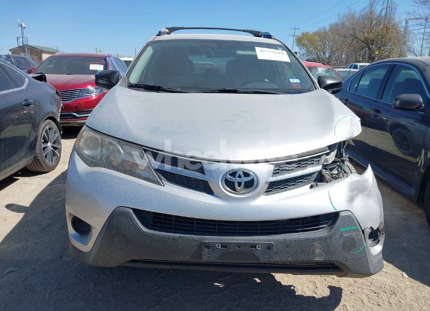 Photo 13 of 2015 Toyota Rav4 LE (VIN JTMZFREV7FJ055532)