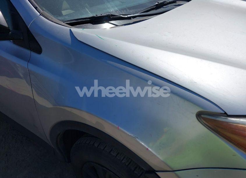 Photo 20 of 2015 Toyota Rav4 LE (VIN JTMZFREV7FJ055532)