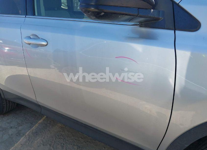 Photo 21 of 2015 Toyota Rav4 LE (VIN JTMZFREV7FJ055532)