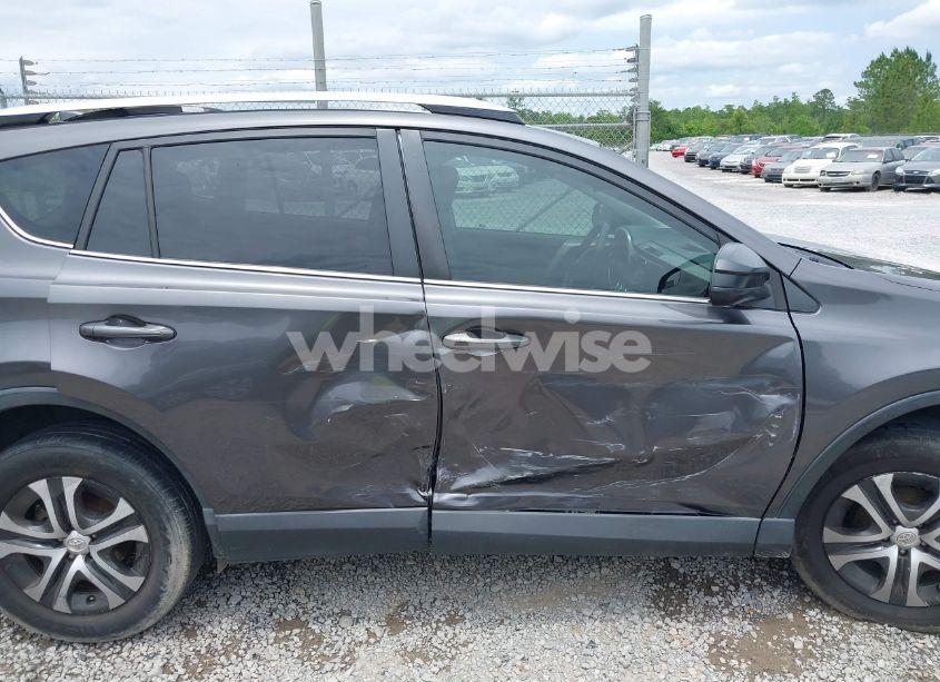 Photo 13 of 2016 Toyota Rav4 LE (VIN JTMZFREV7GJ078424)