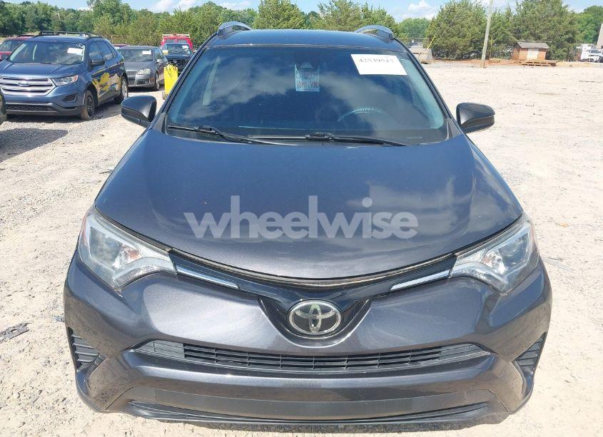 Photo 12 of 2017 Toyota Rav4 LE (VIN JTMZFREV7HJ138591)