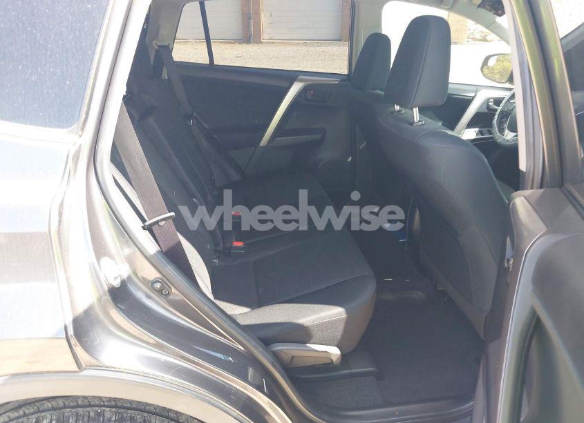 Photo 8 of 2017 Toyota Rav4 LE (VIN JTMZFREV7HJ138591)