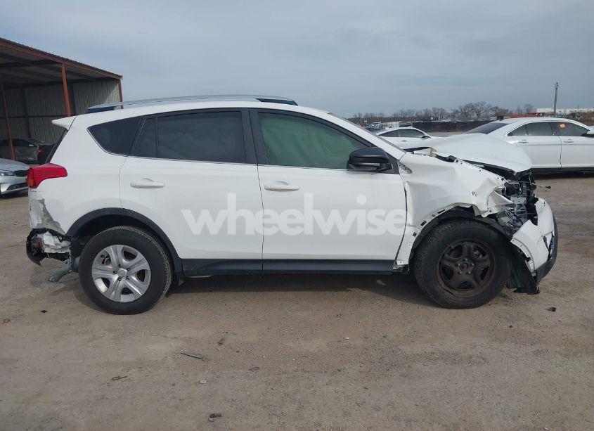 Photo 13 of 2015 Toyota Rav4 LE (VIN JTMZFREV8FJ032468)