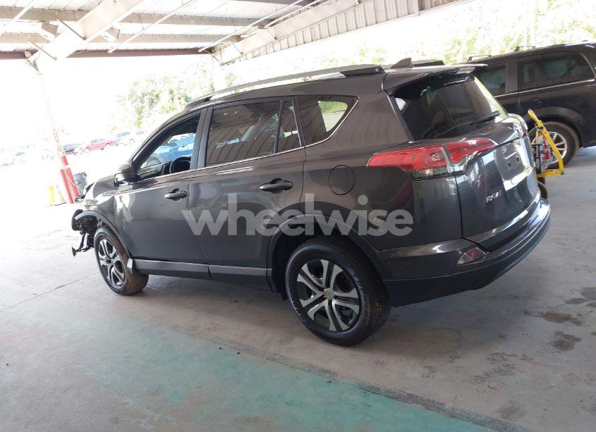 Photo 14 of 2018 Toyota Rav4 LE (VIN JTMZFREV8JJ728725)