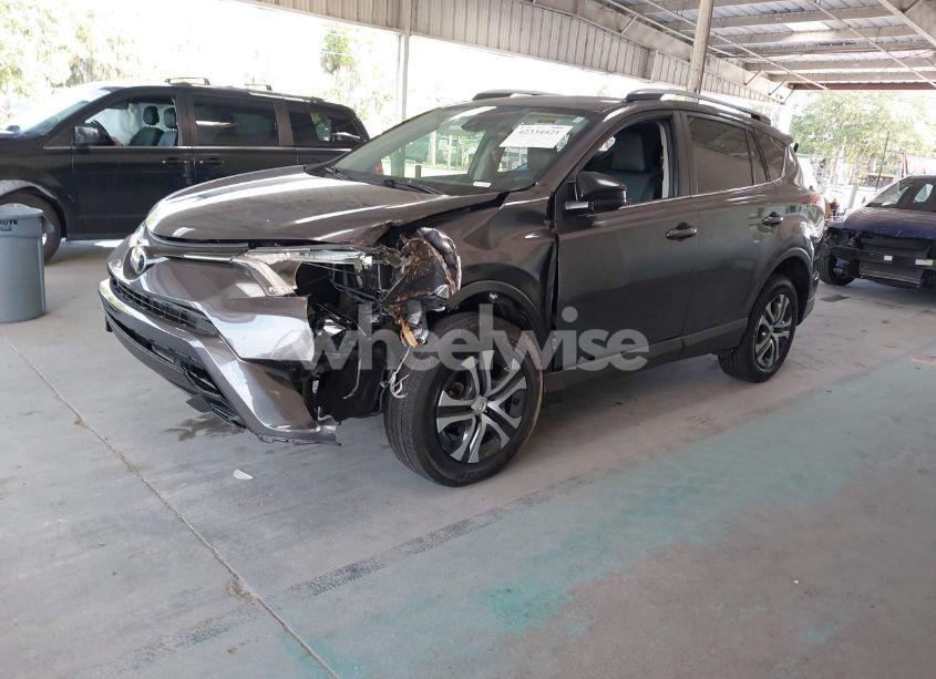 Photo 2 of 2018 Toyota Rav4 LE (VIN JTMZFREV8JJ728725)