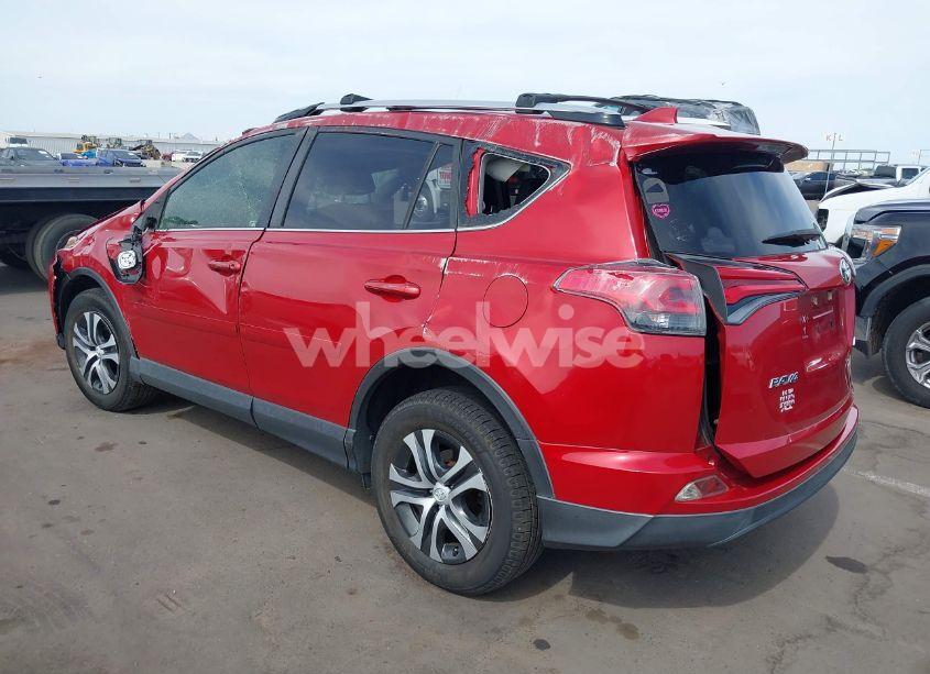 Photo 3 of 2016 Toyota Rav4 LE (VIN JTMZFREV9GJ065156)