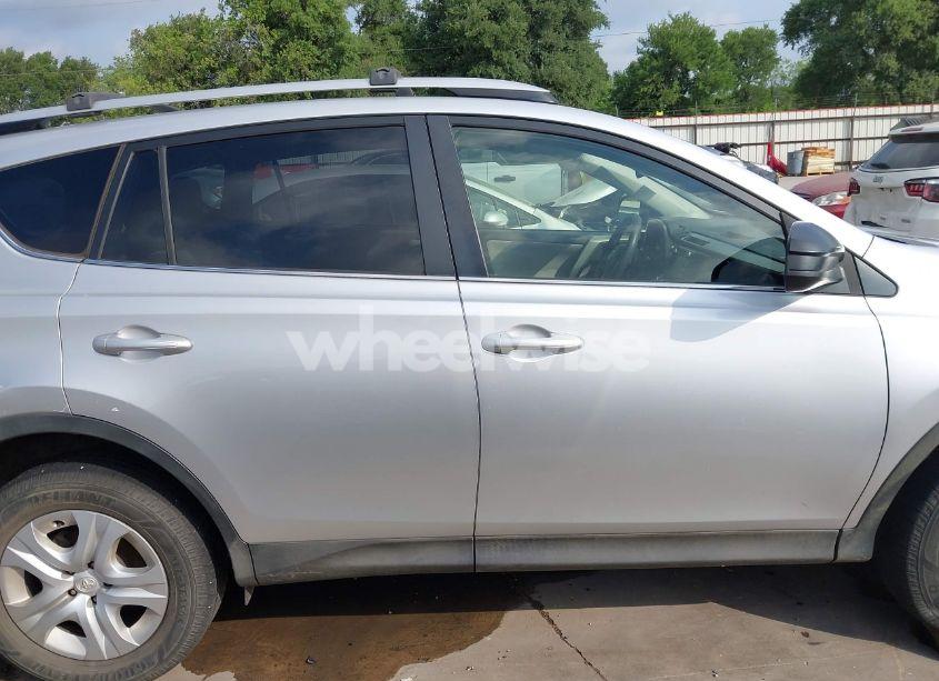 Photo 13 of 2014 Toyota Rav4 LE (VIN JTMZFREVXED039628)