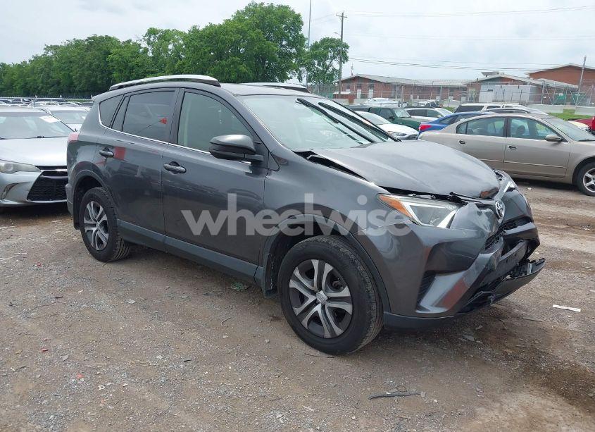 2016 Toyota Rav4 LE (VIN JTMZFREVXGJ072715) main photo