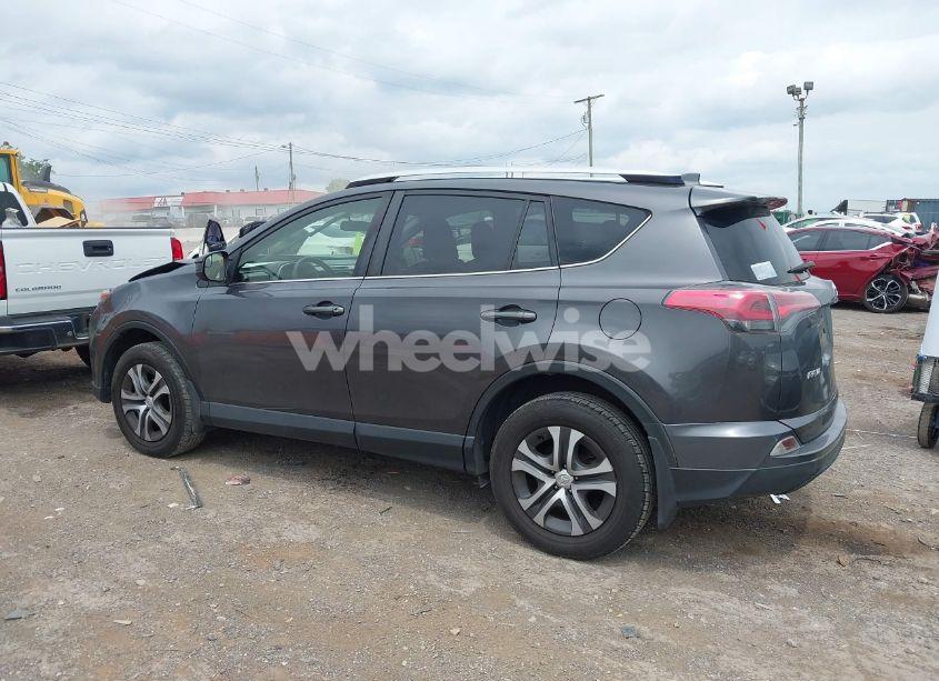 Photo 14 of 2016 Toyota Rav4 LE (VIN JTMZFREVXGJ072715)