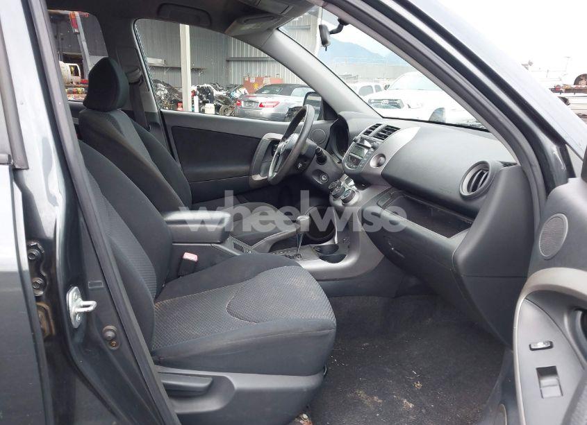 Photo 5 of 2006 Toyota Rav4 SPORT V6 (VIN JTMZK32VX66001514)