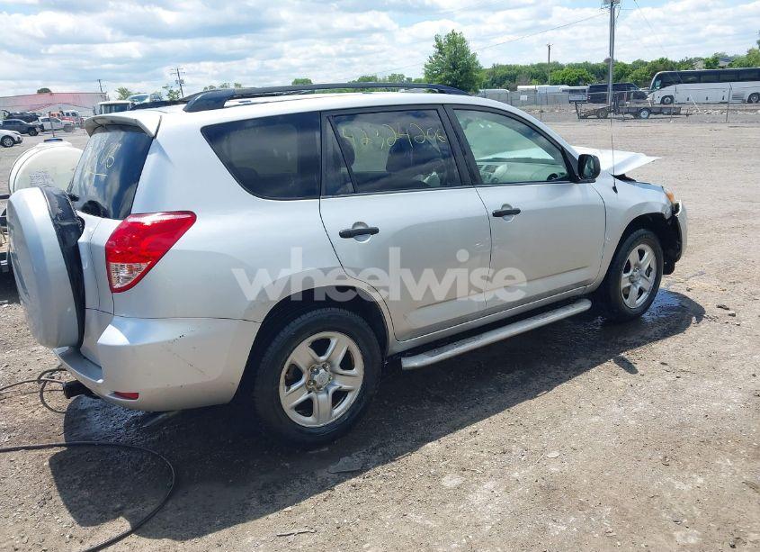 Photo 4 of 2007 Toyota Rav4 BASE V6 (VIN JTMZK33V176004172)