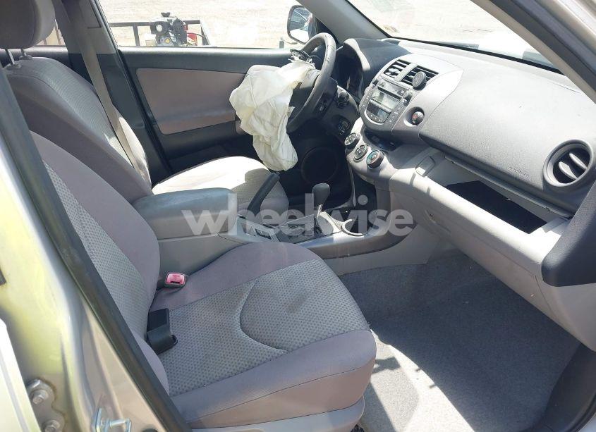 Photo 5 of 2007 Toyota Rav4 BASE V6 (VIN JTMZK33V176004172)