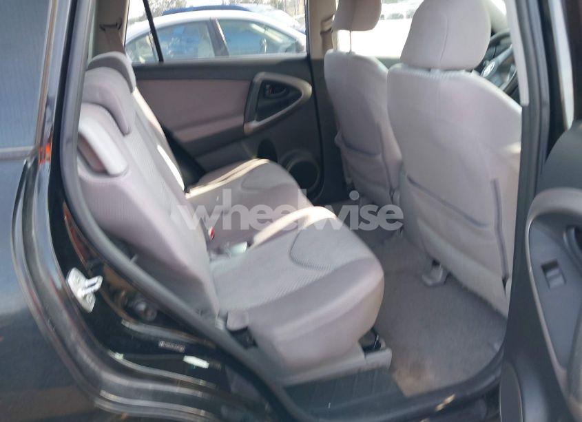 Photo 8 of 2006 Toyota Rav4 BASE V6 (VIN JTMZK33V565002977)