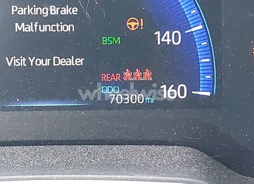 Photo 15 of 2021 Toyota Corolla XSE (VIN JTNA4MBE1M3105560)