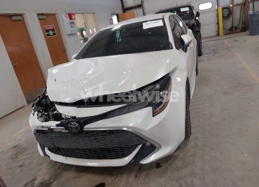 Photo 12 of 2020 Toyota Corolla XSE (VIN JTNA4RBE3L3090264)