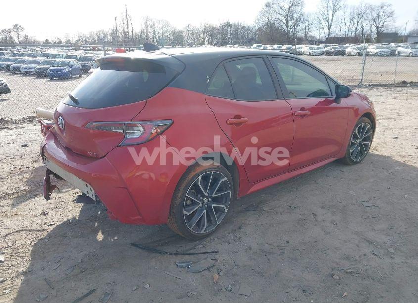 Photo 4 of 2020 Toyota Corolla XSE (VIN JTNA4RBE5L3087432)