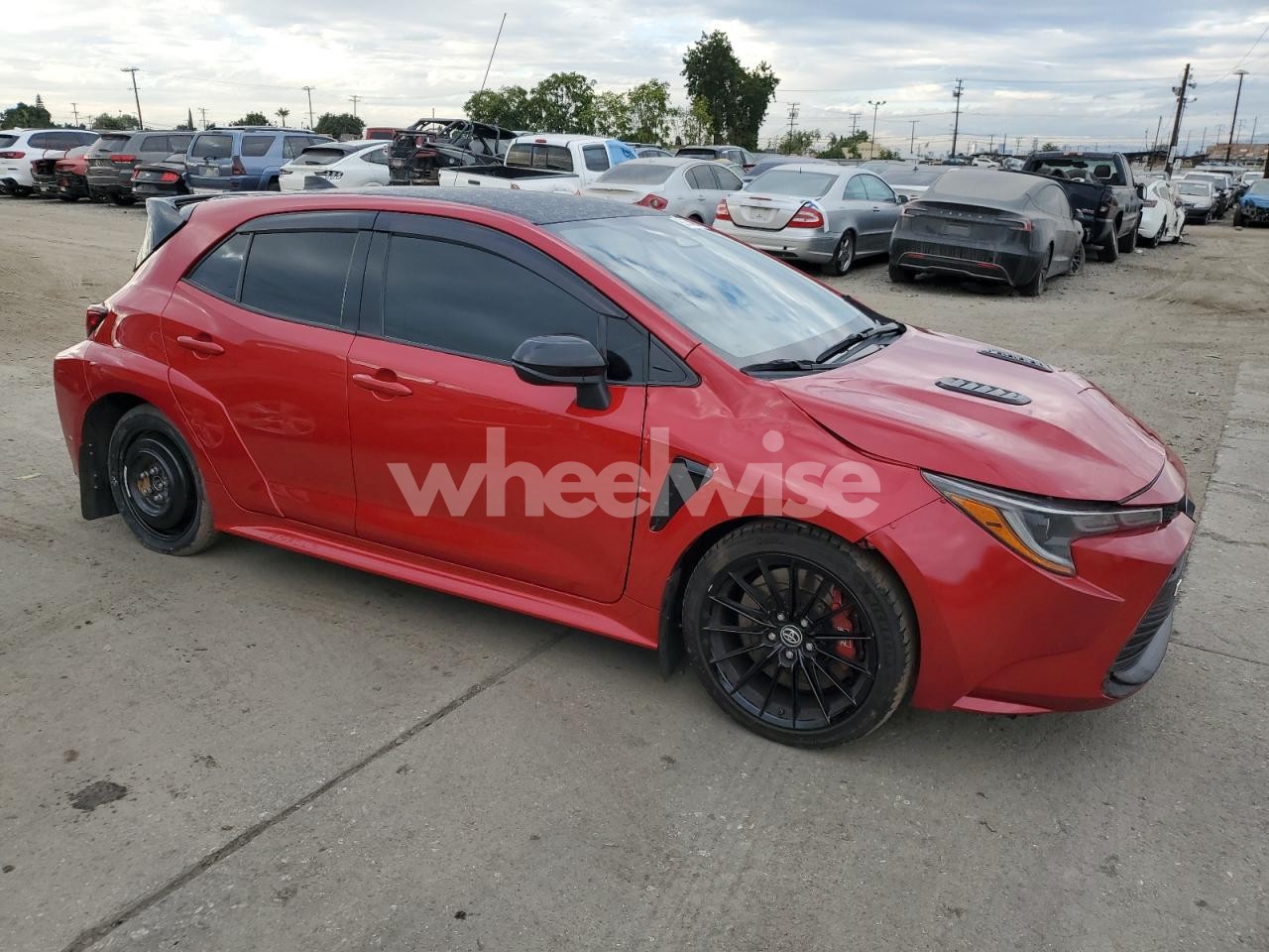 Photo 4 of 2023 TOYOTA GR COROLLA CORE (VIN JTNABAAE1PA003729)