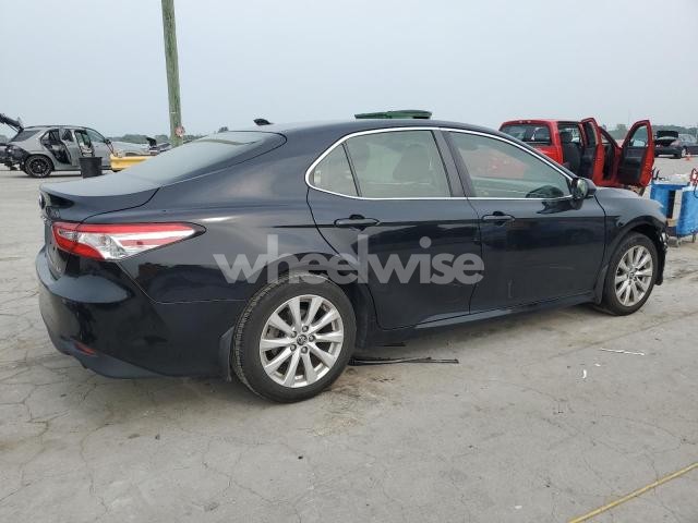 Photo 5 of 2018 TOYOTA CAMRY L (VIN JTNB11HK5J3032746)