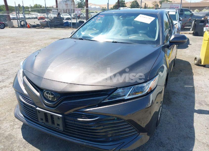 Photo 12 of 2019 Toyota Camry LE (VIN JTNB11HK5K3080376)
