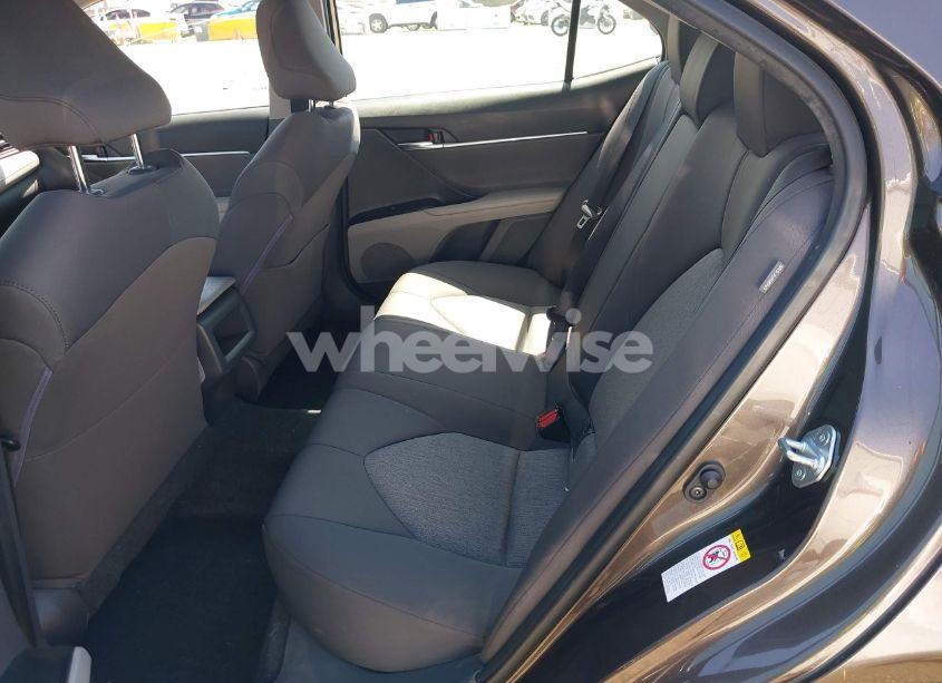Photo 8 of 2019 Toyota Camry LE (VIN JTNB11HK5K3080376)