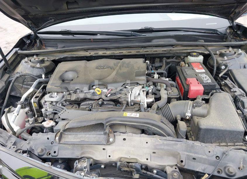 Photo 10 of 2018 Toyota Camry LE (VIN JTNB11HK6J3000288)