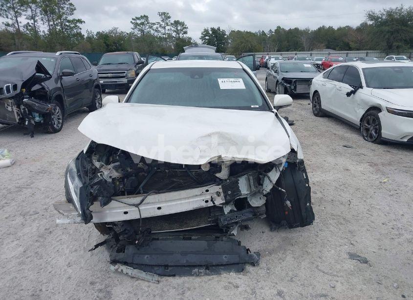 Photo 12 of 2018 Toyota Camry SE (VIN JTNB11HK6J3035882)