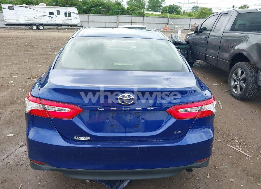 Photo 17 of 2018 Toyota Camry LE (VIN JTNB11HK7J3066378)