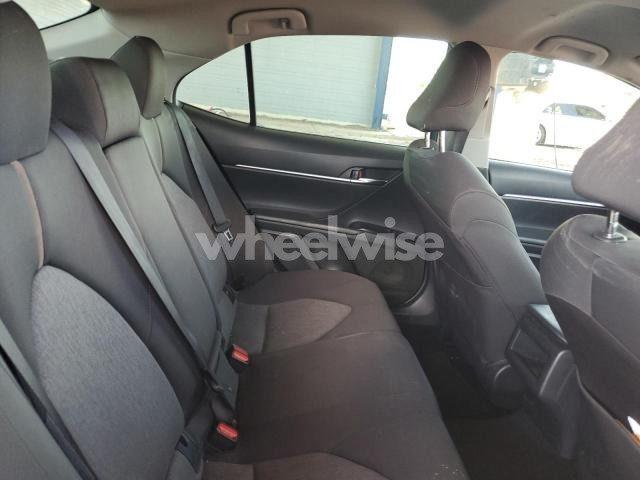 Photo 3 of 2018 TOYOTA CAMRY L (VIN JTNB11HK9J3048867)