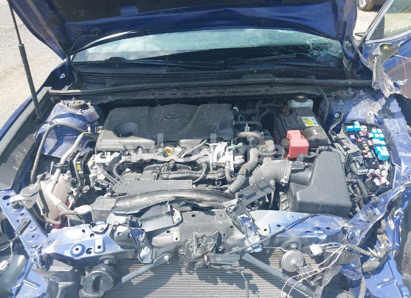 Photo 10 of 2018 Toyota Camry LE (VIN JTNB11HKXJ3042883)