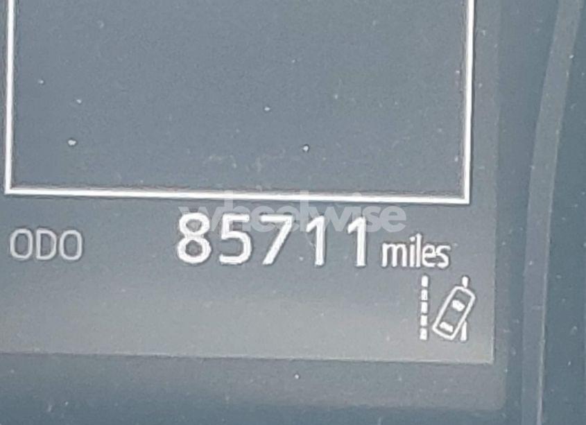 Photo 16 of 2018 Toyota Camry LE (VIN JTNB11HKXJ3042883)